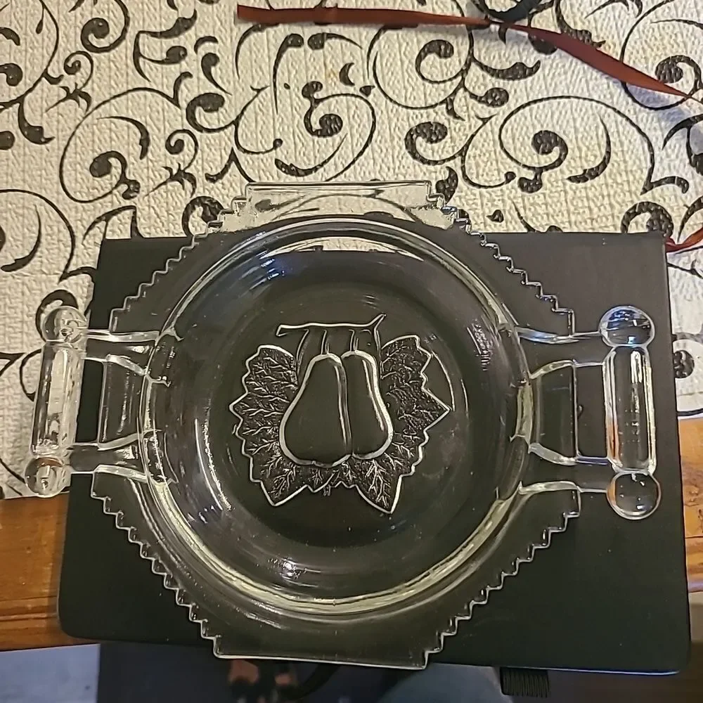 Jeanette Baltimore Pear Glass Tray
